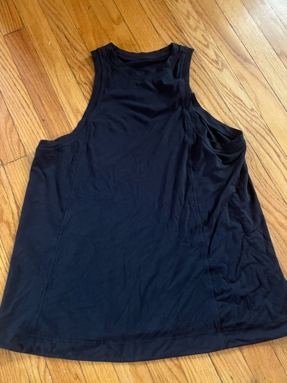 LULULEMON High Neck Flowy Black Tanks